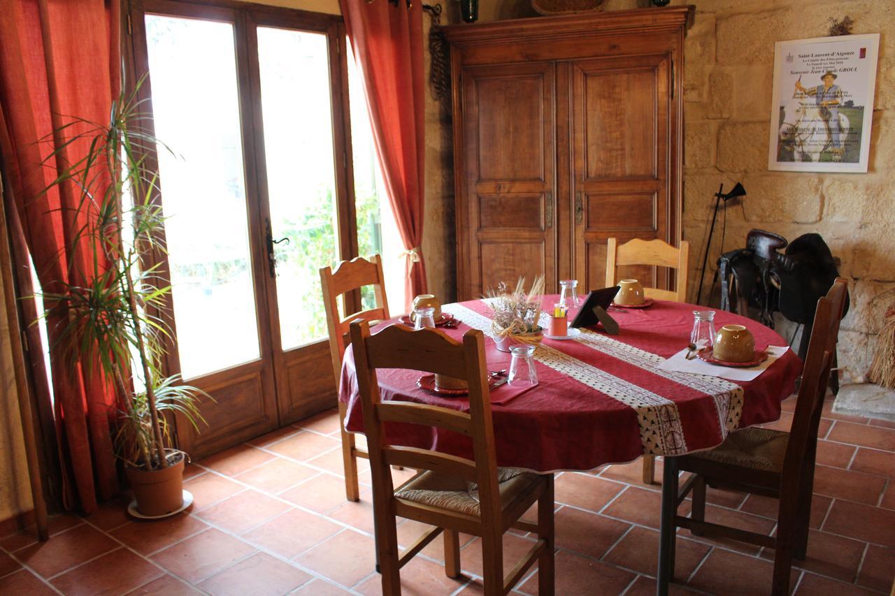 Manade Saint Louis Mas De La Paix Bed and Breakfast Vauvert Eksteriør billede